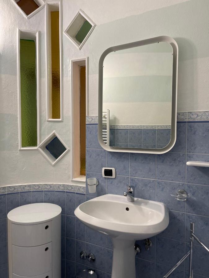 15 Piazza Saint Bon Apartment La Spezia Luaran gambar